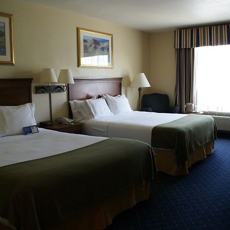 Holiday Inn Express Hotels & Suites Mountain Home By Ihg Cameră foto