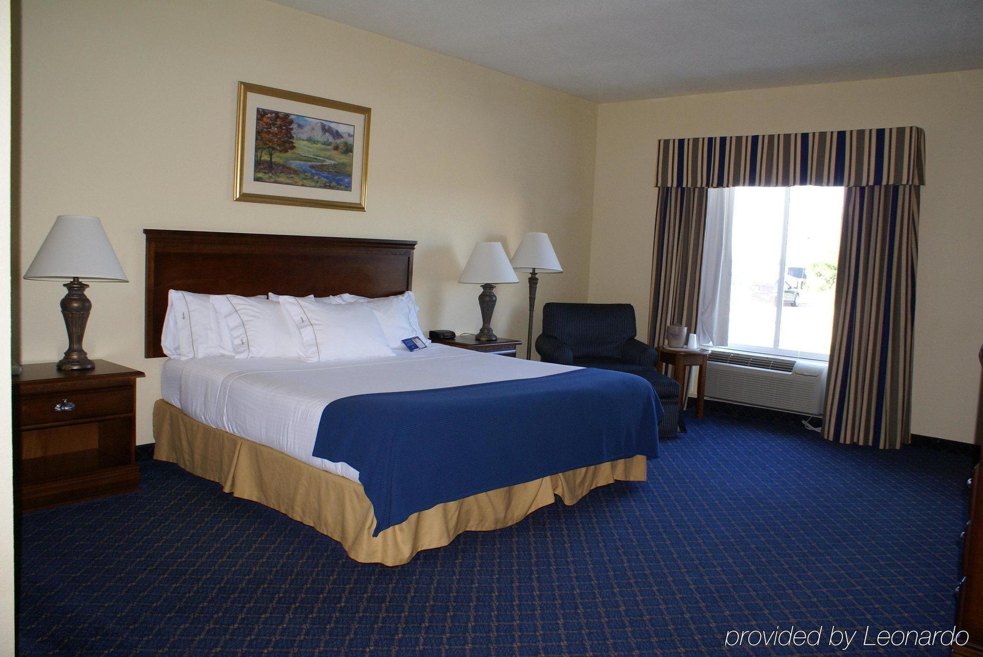 Holiday Inn Express Hotels & Suites Mountain Home By Ihg Cameră foto