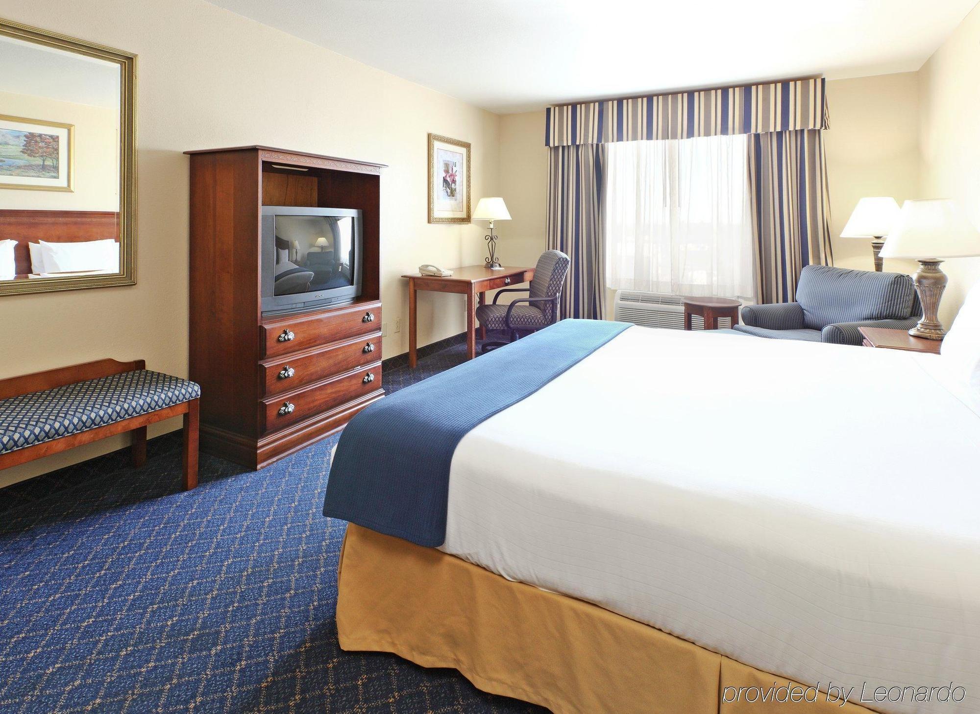 Holiday Inn Express Hotels & Suites Mountain Home By Ihg Cameră foto